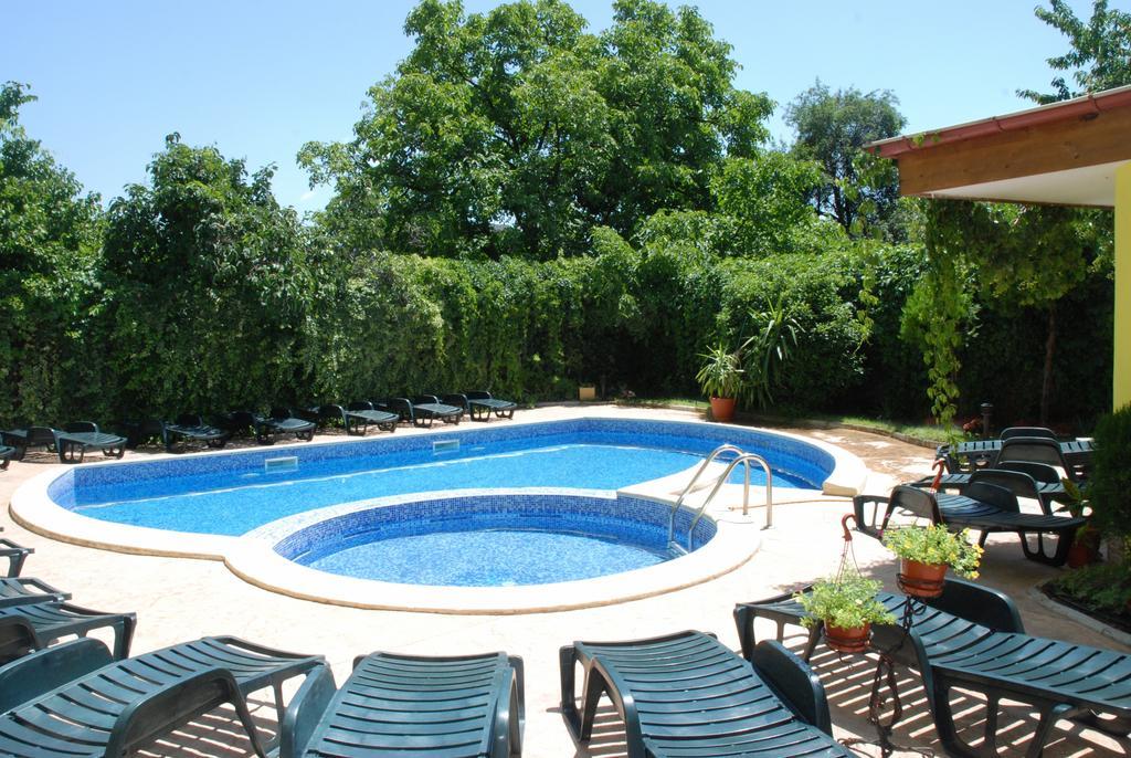 Green Hisar Hotel Family Hisarya Exterior foto